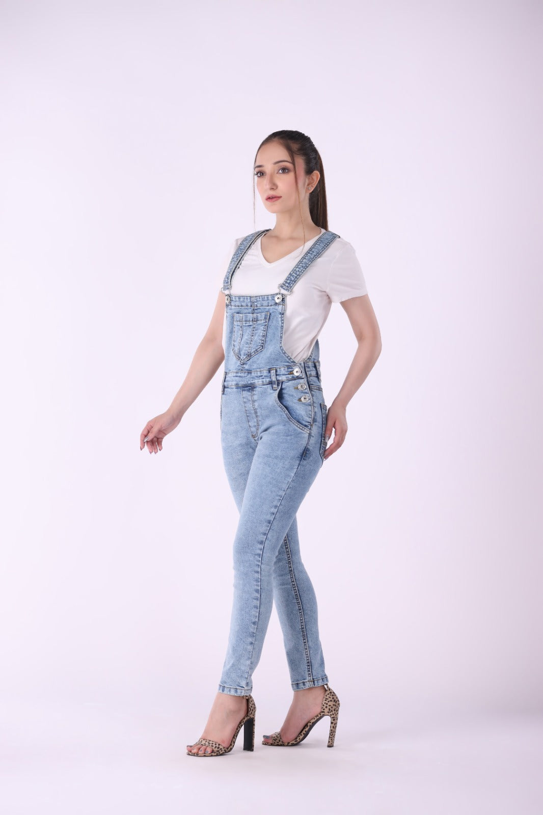 Sariyo's Denim Women's Romper | Medium Wash