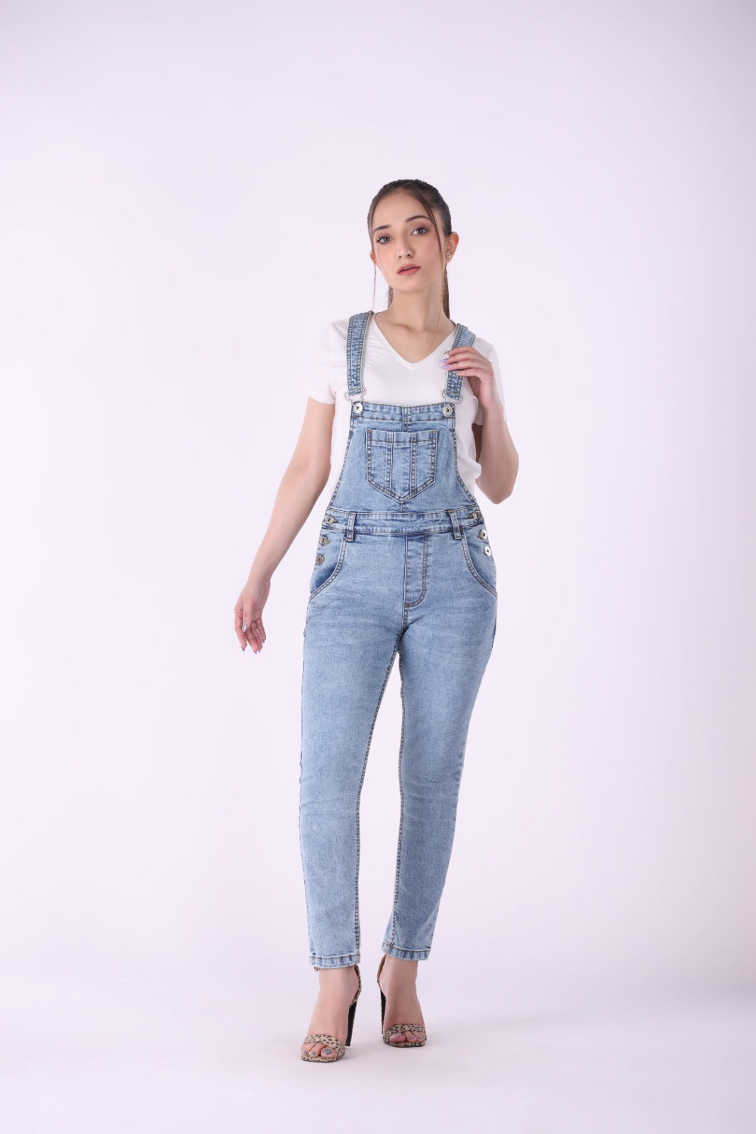 Sariyo's Denim Women's Romper | Medium Wash