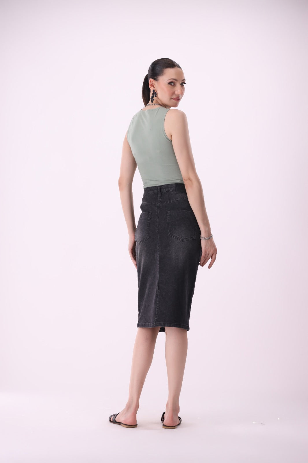 Sariyo's Women's Denim Skirt | Black Wash