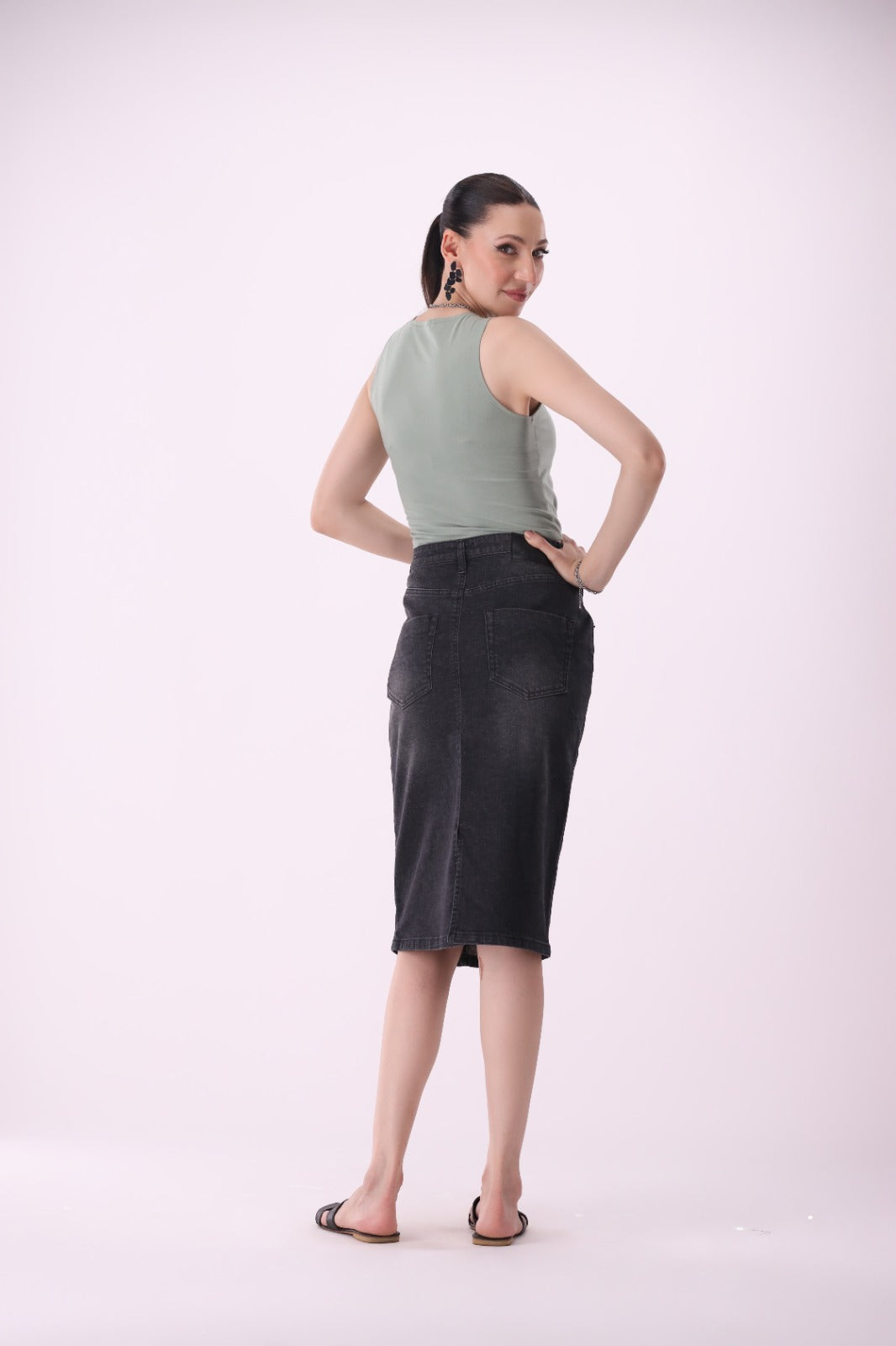 Sariyo's Women's Denim Skirt | Black Wash